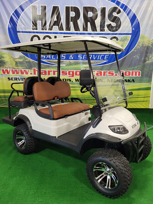 2021 White Icon 4-Passenger