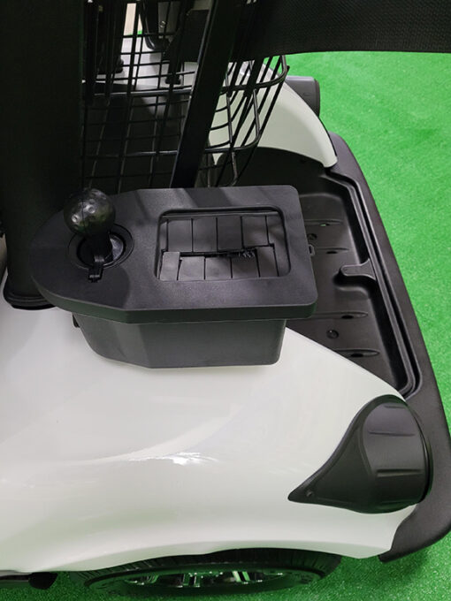 Custom Chicago Cubs Glacier White Golf Car - Image 5