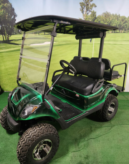 2015 Green and Black Golf Car