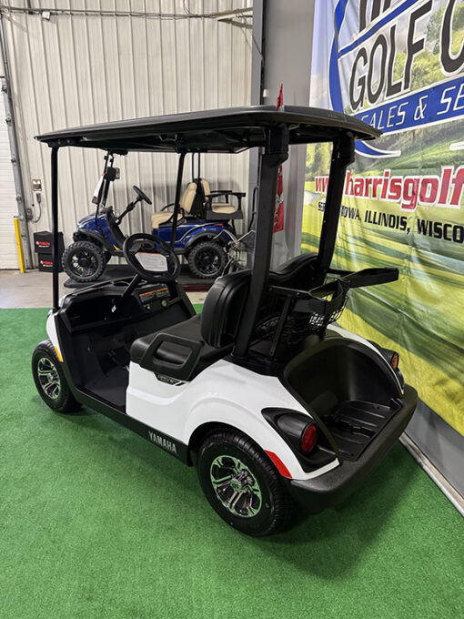 2024 Yamaha Drive 2 EFI PTV Glacier White Golf Car - Image 4