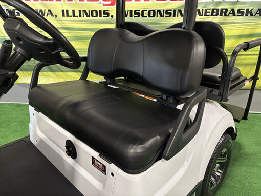 2019 Yamaha Drive 2 Electric Glacier White 4-Passenger Vehicle - Image 4