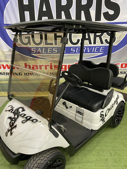 2012 Yamaha Drive Custom White Sox's Roller 4-Passenger Vehicle - Image 4