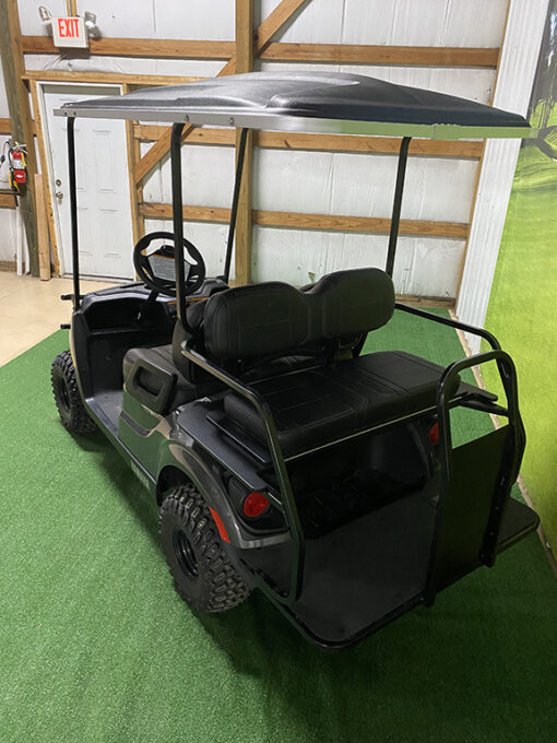 2025 Yamaha Adventurer 2+2 Carbon Metallic 4-Passenger Vehicle - Image 5