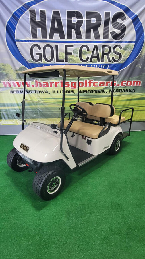 2005 E-Z-G0 Beige Electric Golf Car