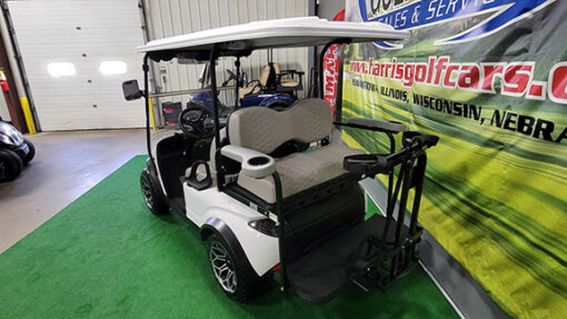 2023 MadJax XSeries Lithium Alpine White 4-Passenger Vehicle - Image 5