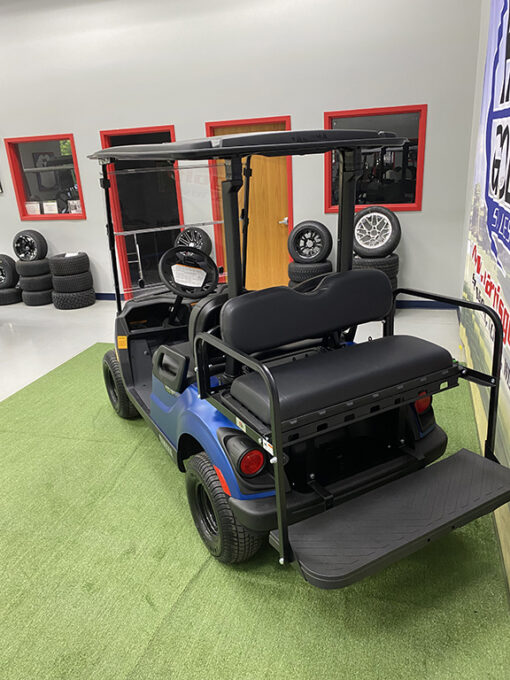 2025 Yamaha Drive 2 EFI PTV Arctic Drift 4-Passenger Vehicle - Image 5