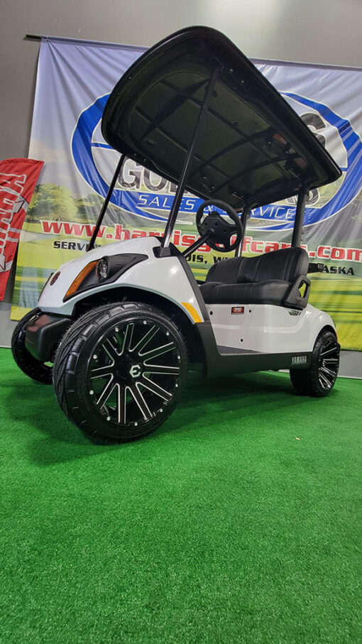 2025 Yamaha Drive 2 QuieTech EFI PTV Glacier White Golf Car - Image 3