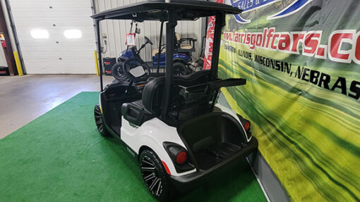 2025 Yamaha Drive 2 QuieTech EFI PTV Glacier White Golf Car - Image 5