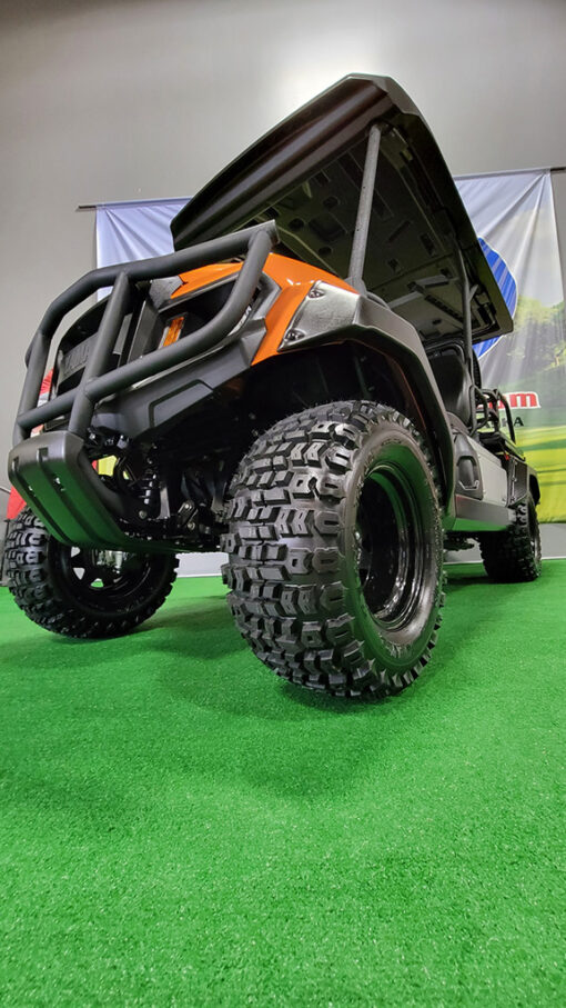 2023 Yamaha UMAX Rally 2+2 Atomic Flame 4-Passenger Vehicle - Image 3
